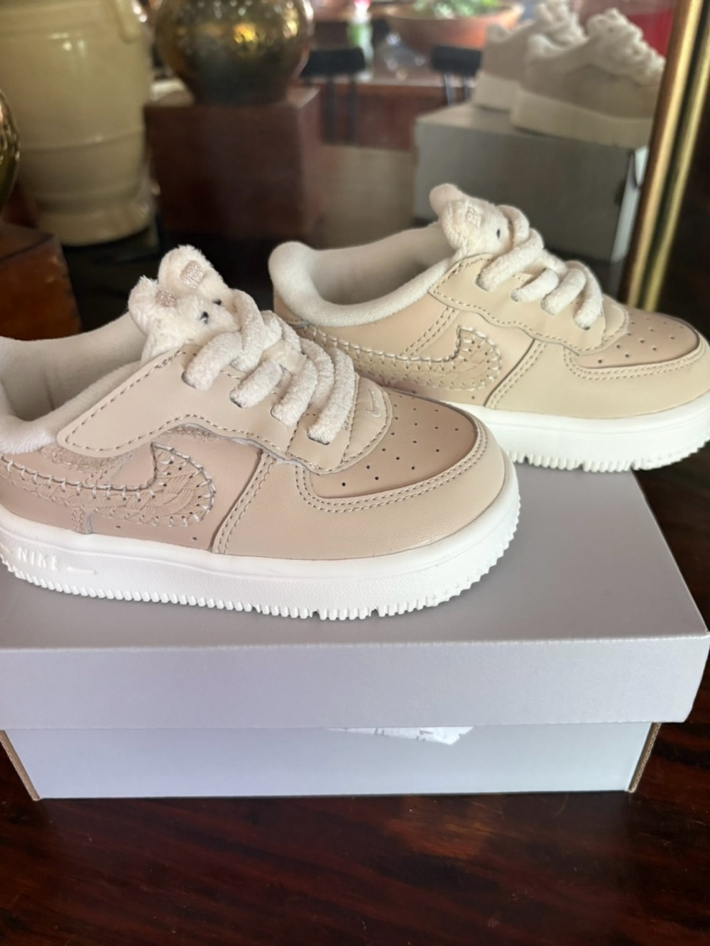 Nike Toddler Cream Low-Top Sneakers